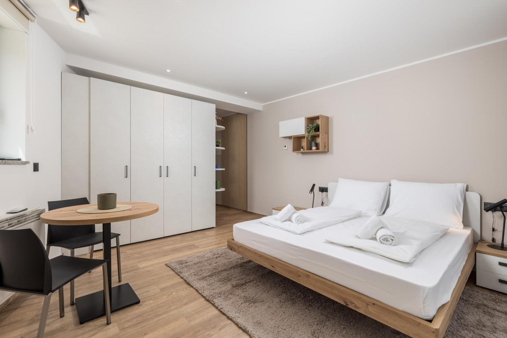 Belinda Apartments With Balcony 오파티아 외부 사진