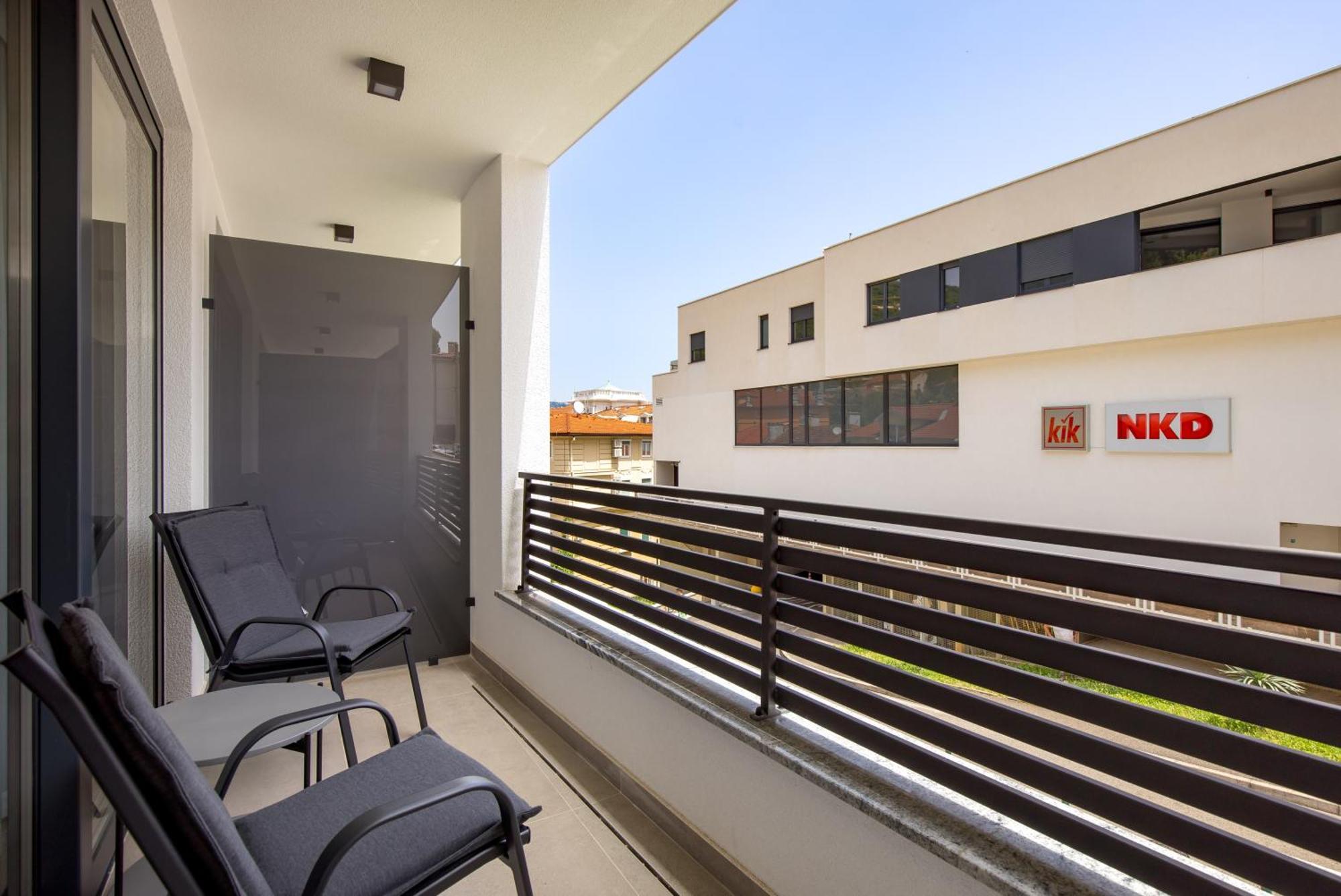 Belinda Apartments With Balcony 오파티아 외부 사진