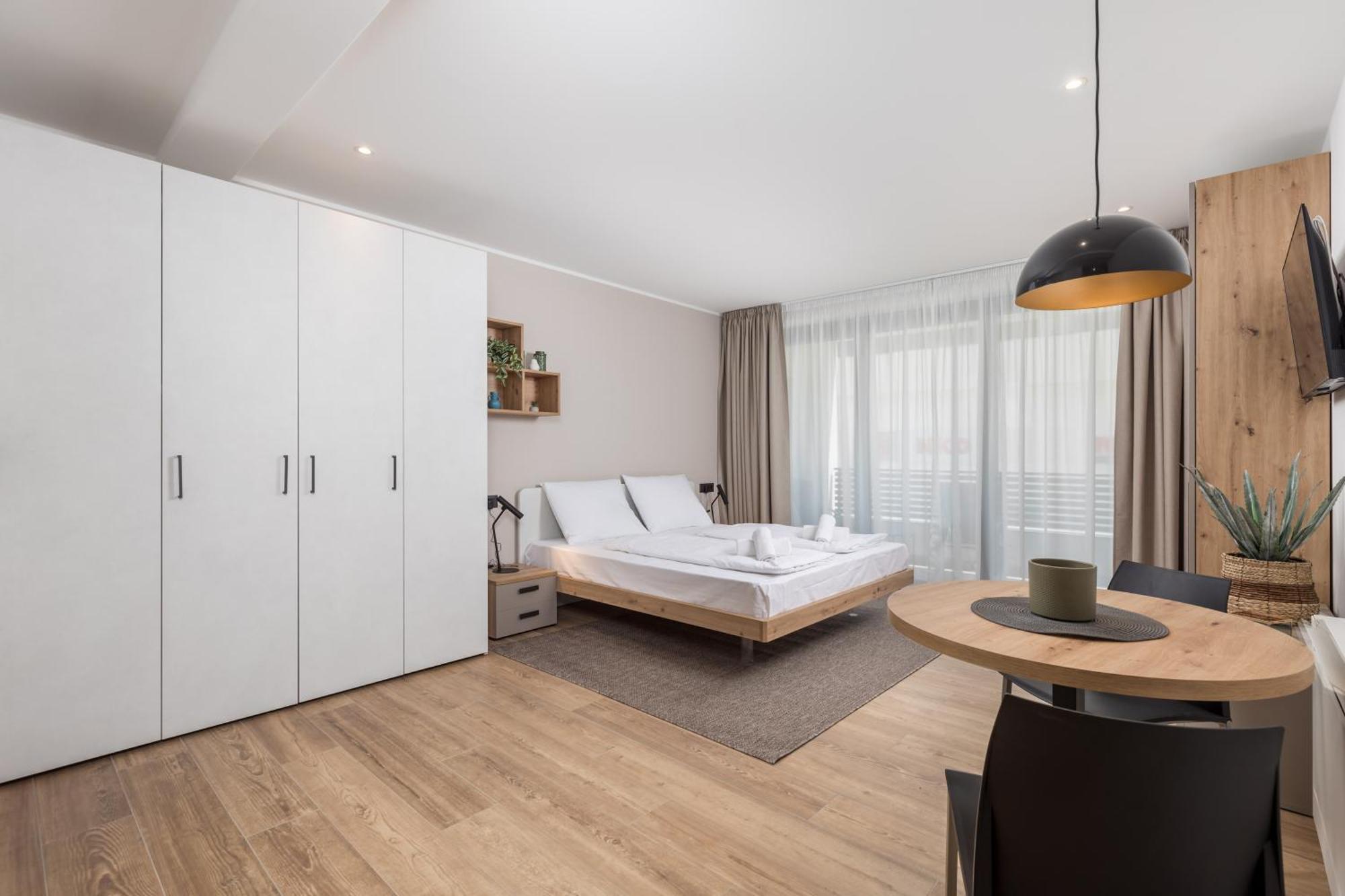 Belinda Apartments With Balcony 오파티아 외부 사진