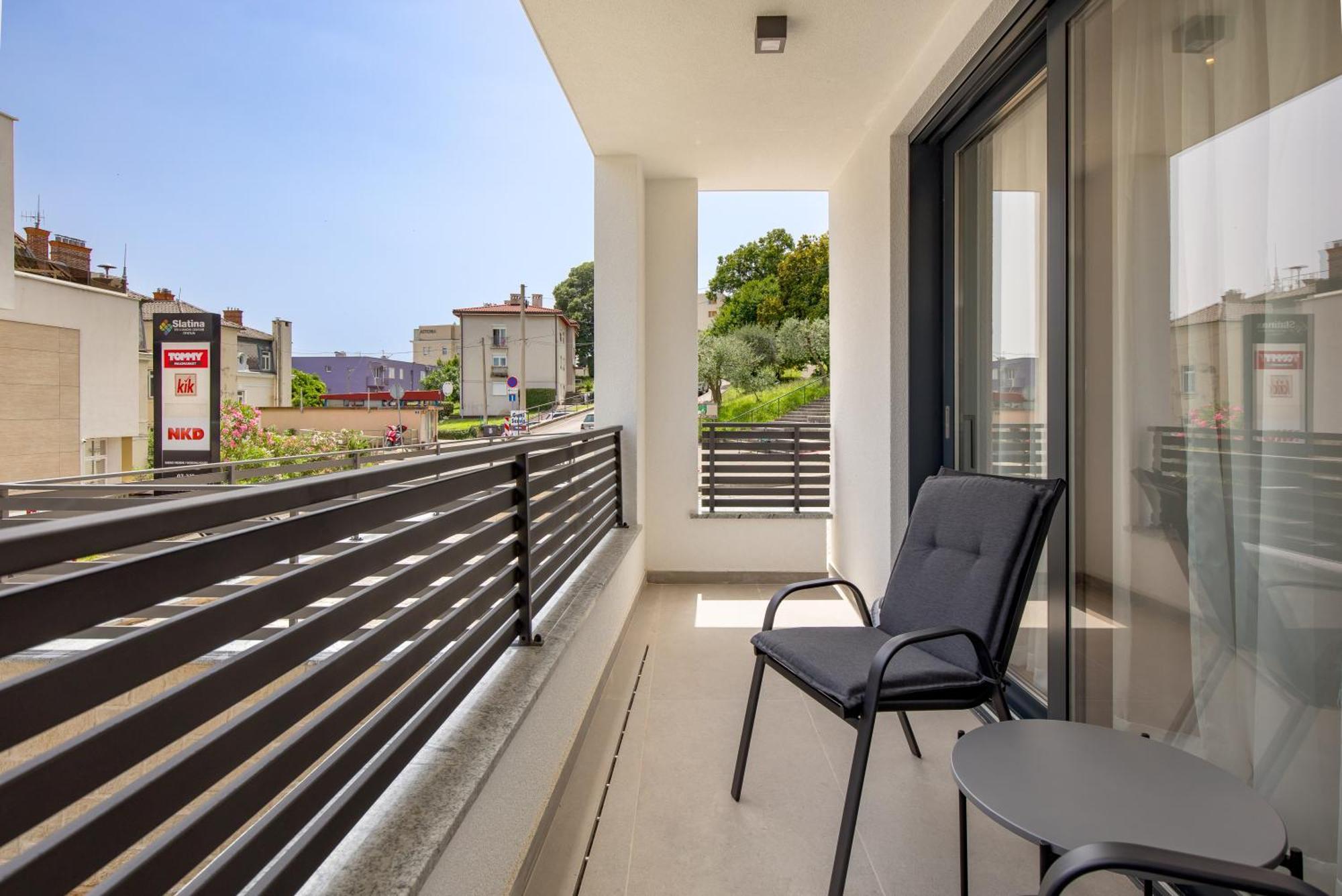 Belinda Apartments With Balcony 오파티아 외부 사진