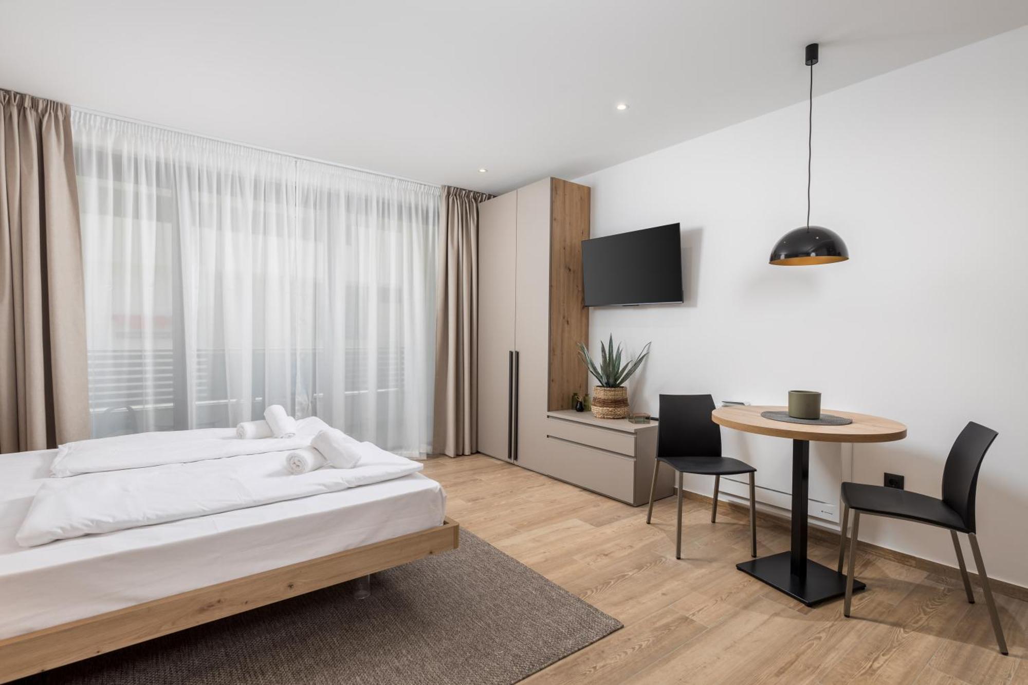 Belinda Apartments With Balcony 오파티아 외부 사진