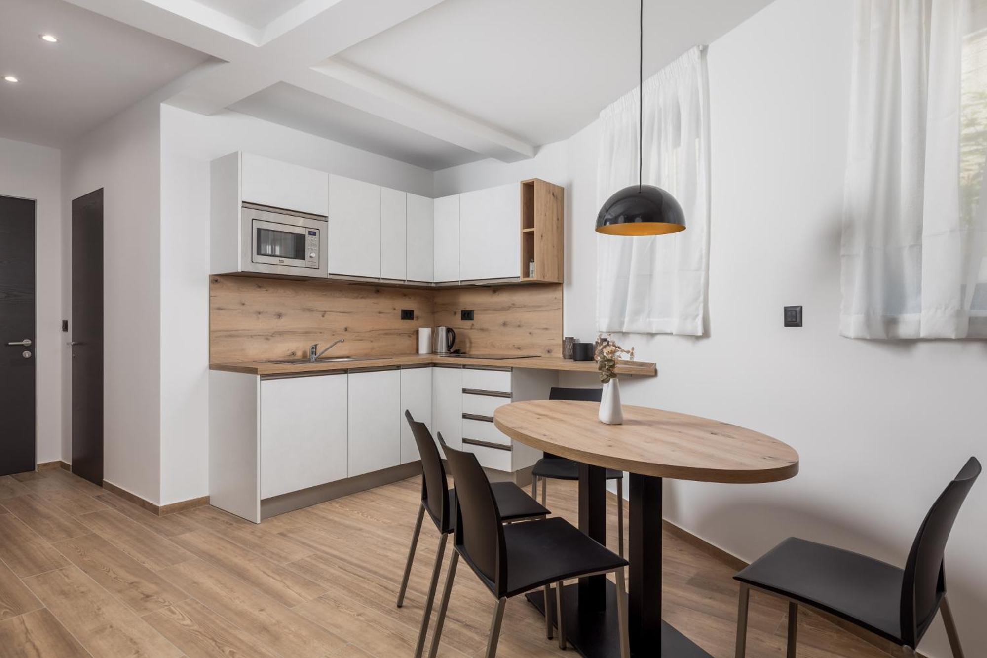 Belinda Apartments With Balcony 오파티아 외부 사진